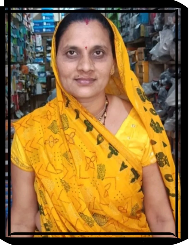 मजदूरी से दुकानदारी तक… आज ललिता दीदी बनीं ‘लखपति दीदी’आजीविका मिशन से जुड़कर शुरू किया जूता-चप्पल का…
